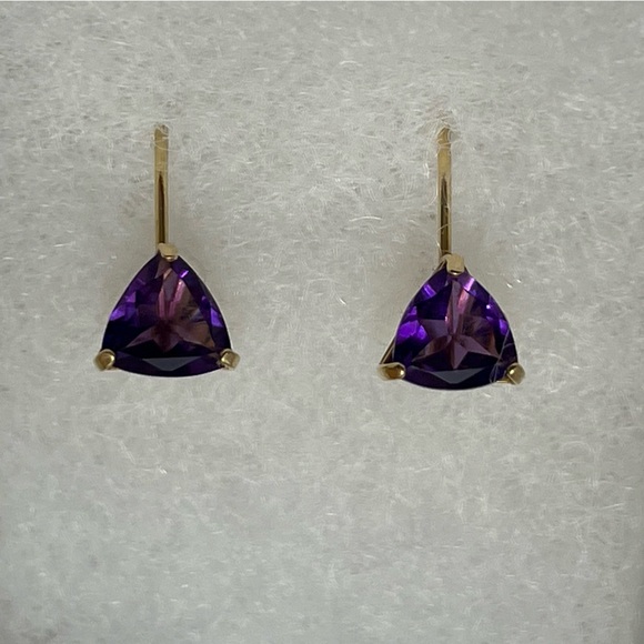 14K Yellow Gold Trillion Cut Leaver Back Earrings 1.4g - Picture 2 of 8